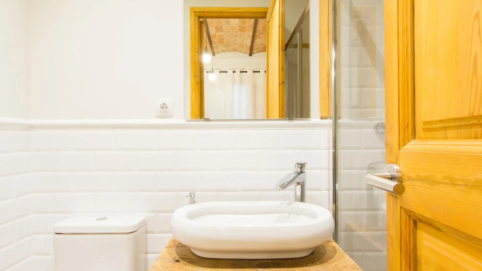 Novus Homes Barcelona Gracia 0*,